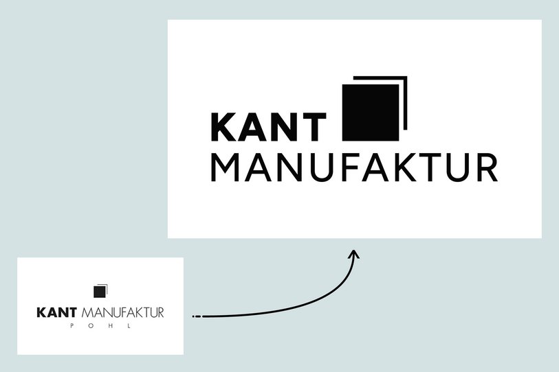 Links unten steht das alte Logo der Kantmanufaktur, ein Pfeil zeigt nach rechts oben, wo sich das neue Logo befindet.