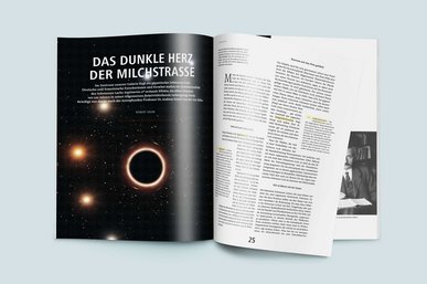 Das aufgeschlagene Unimagazin zeigt eine Kapiteleinstiegsseite